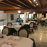 Hieracon Hotel