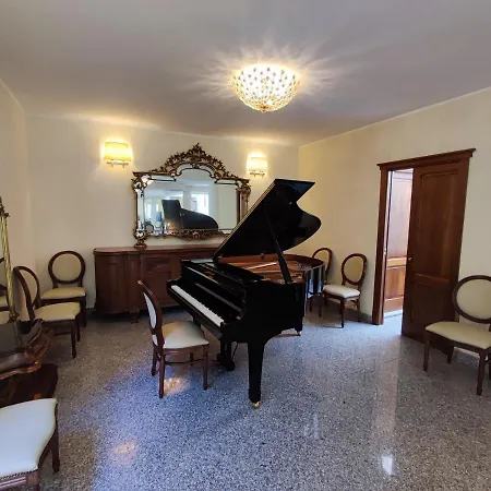 Hotell Hieracon Carloforte (Isola di San Pietro)