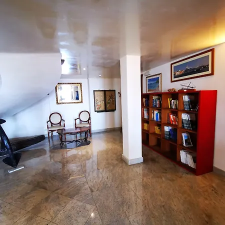 Hieracon 4* Carloforte (Isola di San Pietro)
