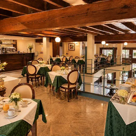 Hieracon Hotel 4*