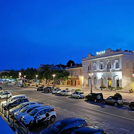 Hieracon Hotell 4*