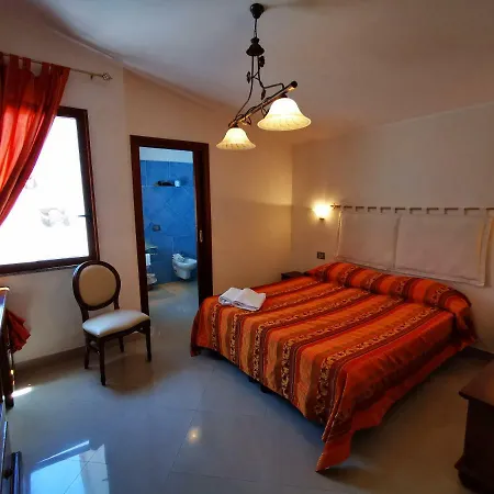 Hieracon Hotell 4*